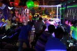 Saturday Night at Els Pub Byblos, Part 1 of 2